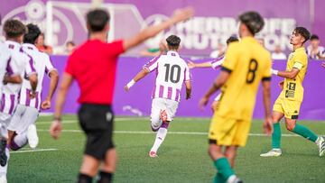 Víctor, tras su gol ante La Cruz Villanovense.