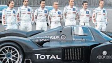 <b>PLANTEL DE LUJO. </b>De izquierda a derecha: Villeneuve, Gené, Lamy, Helary, Sarrazin, Minassian y Bourdais.
