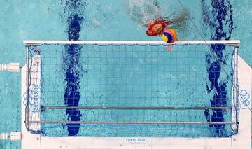 Nueva victoria en waterpolo femenino para la Selecci¨®n espa?ola. 15-9 para ser primeras de grupo y evitar a Estados Unidos.
