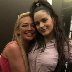 El regalo sorpresa de Rosalía a Belén Esteban