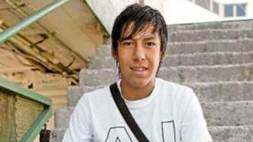 <b>INÉDITO. </b>El jugador rosarino no ha podido vestirse todavía de corto en un partido oficial con el Racing.