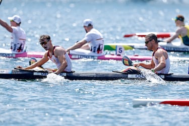 Se escapa una nueva medalla en el piragüismo. Marcus Cooper y Adrián del Río han apretado mucho al final hasta forzar la foto finish, pero han quedado en cuarto lugar por detrás de Van der Westhuyzen y Green (Australia). 
