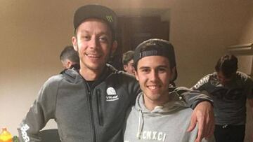 Valentino Rossi y Manuel Pagliani en el rancho de Tavullia.