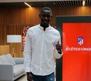 El Atleti B se adelanta a la Premier y firma a Joel Ngoya