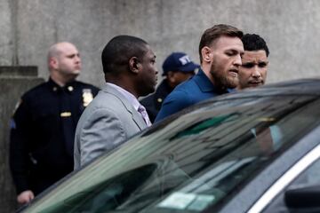 Las imágenes de la detención de McGregor