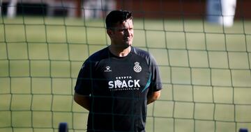 Domingo Catoira, siguiendo un entrenamiento en Marbella.