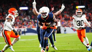 Los Cowboys tienen un problema en el backfield de cara a la temporada 2025 y tratarán de solucionarlo con Javonte Williams.