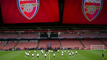 PSG entrena en el Emirates Stadium