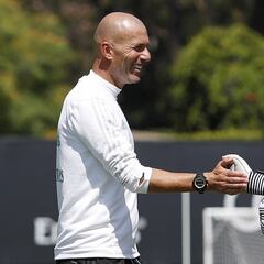 Zidane mima a Keylor Navas