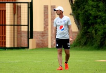 El equipo dirigido por Diego Cocca corrige los errores defensivos que presentó ante Cortuluá. El técnico no se conforma y quiere un Millonarios mejor.