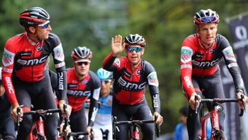 BMC acata las nuevas normas UCI: reduce de 29 a 24 ciclistas