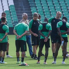 Carvalho, ausencia en el entrenamiento del Betis con miras al Real Madrid