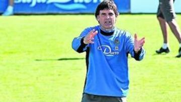 <b>SEGURO.</b> A pesar de las lesiones, el entrenador del Valladolid se mostró optimista de cara al domingo.