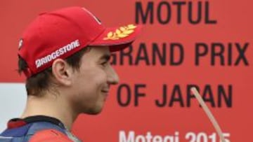 Lorenzo: "Tengo la esperanza de ganar las tres carreras"