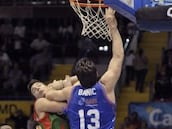 Kuric y sus ocho triples le dan aire al Estu en Sevilla