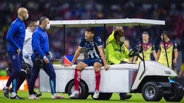 César Montes es baja de la Selección Mexicana