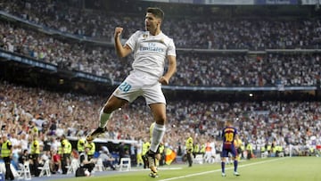 Asensio celebra un gol contra el Barcelona.