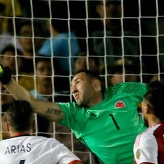 Colombia 1x1: Ospina da seguridad y James la magia