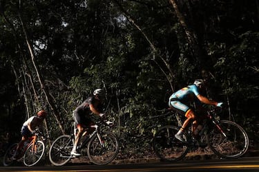 Van Avermaet caps heady summer with gold