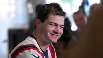 SANTA CLARA, CALIFORNIA - FEBRUARY 04: Drake Maye #10 of the New England Patriots addresses the media prior to Super Bowl LX at the Santa Clara Marriott on February 04, 2026 in Santa Clara, California. Thearon W. Henderson/Getty Images/AFP (Photo by Thearon W. Henderson / GETTY IMAGES NORTH AMERICA / Getty Images via AFP)