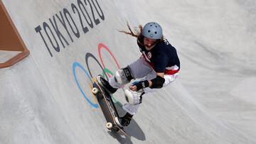 TOKYO, JAPAN - AUGUST 04: Josefina Tapia Varas Team Chile competes during the Women&#039;s Skateboarding Park Preliminary Heat on day twelve of the Tokyo 2020 Olympic Games at Ariake Urban Sports Park on August 04, 2021 in Tokyo, Japan. (Photo by Jamie Squire/Getty Images)