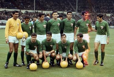 México no pierde en su debut mundialista desde 1994