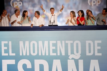 El PP gana las elecciones, pero podr¨ªa gobernar el PSOE