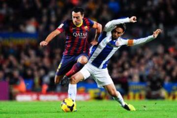 Barcelona-Espanyol. Xavi y Sergio García.