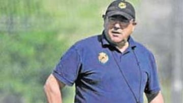 <b>RITMO. </b>Flores exigía intensidad en el entrenamiento de ayer.