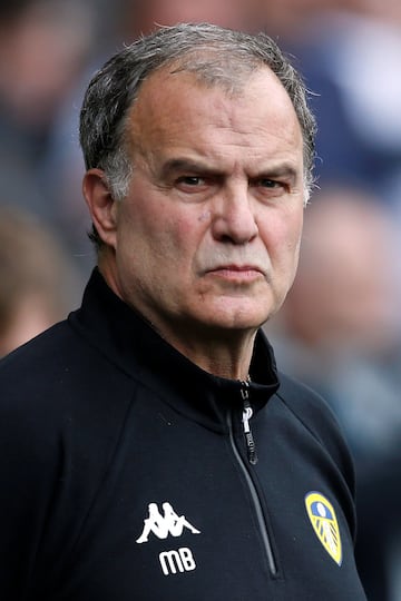 Leeds United del técnico Marcelo Bielsa cayó 4-2 ante los Derby County que son dirigidos por el exfutbolista Frank Lampard