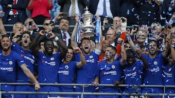 El Chelsea gana la Copa y deja a Mourinho con un a?o en blanco