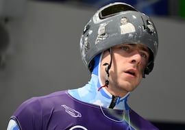 El COI prohíbe competir al piloto Heraskevych por su polémico casco de los caídos en Ucrania