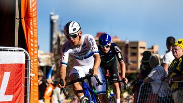 Nys, en cabeza, en la Copa del Mundo en Benidorm.
