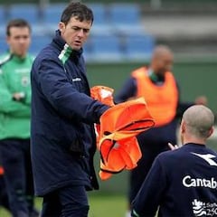 Lucas Alcaraz podría continuar como técnico