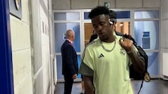 La cara de Vinicius al entrar al Carlos Tartiere: vean y juzguen ustedes mismos