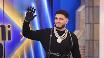 Omar Montes “se parte” la mano tras pelear en la Famma League 