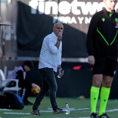 Gilsanz: “El penalti cambia el partido, luego fuimos peores y el Eldense fue muy superior”