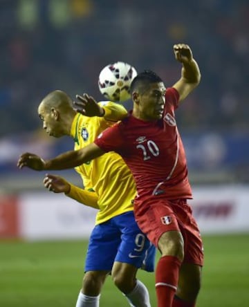 Diego Tardelli y Joel Sánchez.