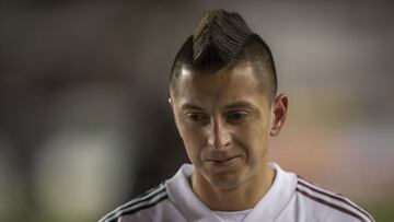 Roberto Alvarado, ausente del entrenamiento de Chivas
