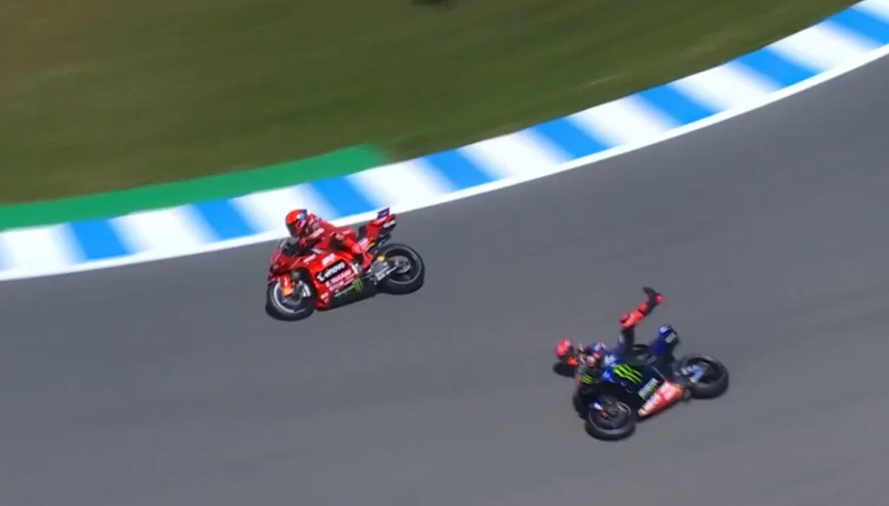 Márquez lidera el esprint de Jerez y Quartararo se cae.