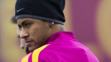 Las autoridades embargan el helicóptero de Neymar