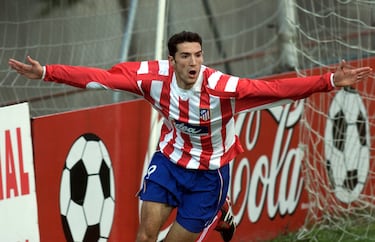 El delantero centro español vistió la camiseta del Atleti entre 2002 y 2004. Jugó 2 partidos con el primer equipo. 