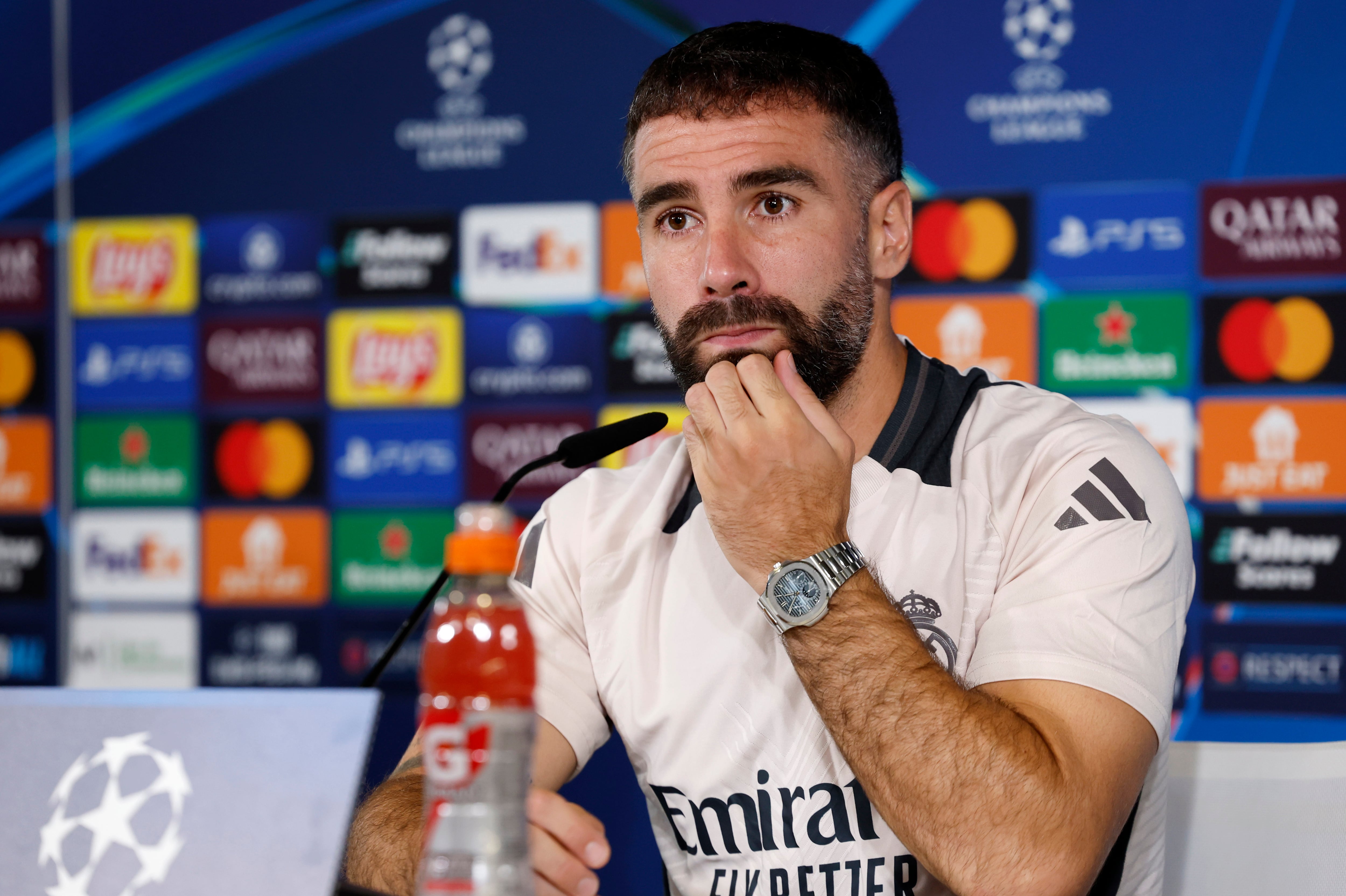 Carvajal defiende a Vinicius: “Si a uno le pinchan, sangra”