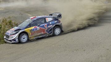Sebastian Ogier con el Ford Fiesta WRC durante el Rally de México.
