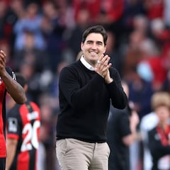 이라올라 프리미어 공격