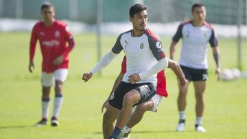 Alanís no jugará más en Chivas por su deseo de emigrar