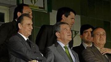 <b>ESTADIO MANUEL RUIZ DE LOPERA. </b>El nombre del recinto deportivo del equipo verdiblanco seguirá teniendo su actual nombre. Betis Sport no contempla ahora su cambio.