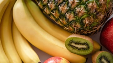 Ni fresas ni piña, esta es la única fruta reconocida por la Unión Europea que ayuda a la función intestinal