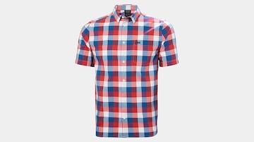 Camisa para hombre Helly Hansen.