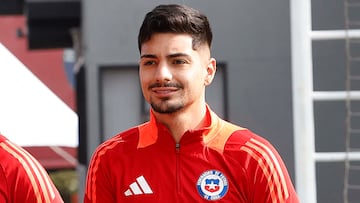 Williams Alarcón confirma su llegada a Boca con una frase que es viral: “El más grande”